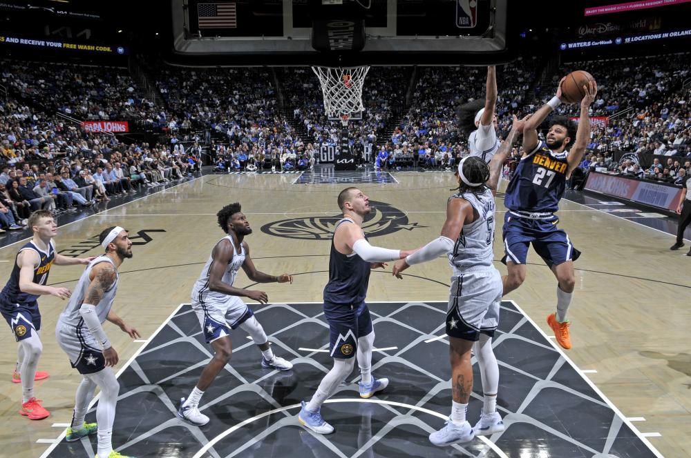 仅让观众们 仅让观众们