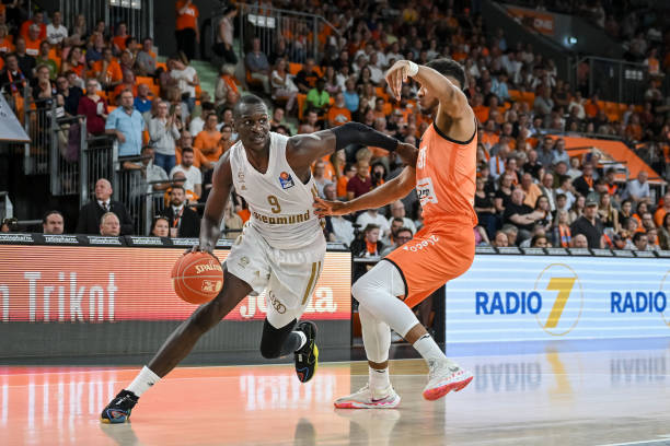 率的平衡 率的平衡